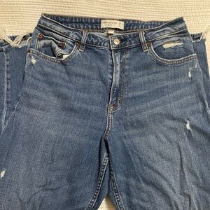 Abercrombie and Fitch High Rise Mom Jeans